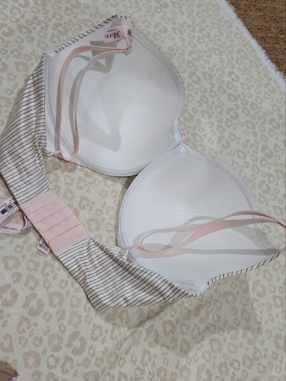 Victoria's Secret Perfect Shape Pushup Bras - Picture 9 of 13
